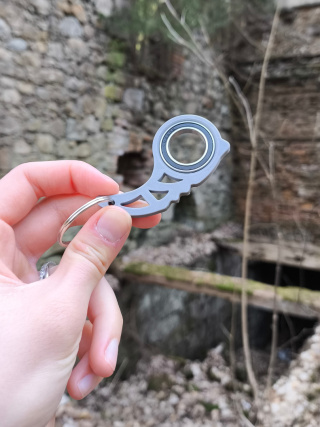 Brelok Keyrambit Lunar Ash