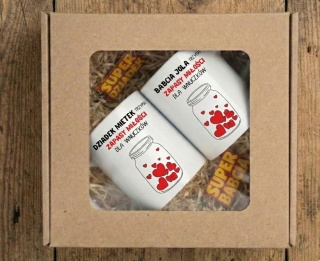 Zestaw prezentowy kubki dla babci i dziadka - zapasy miłości