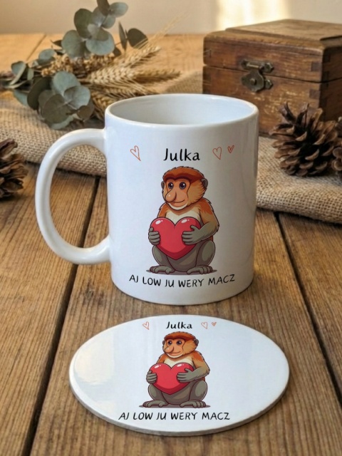 Zestaw prezentowy Nosacz z sercem AJ LOW JU - kubek i podkładka z dowolnym imieniem